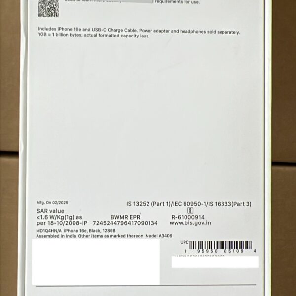 Second image of Apple iPhone 16e 5G 128GB - Svart MD1Q4