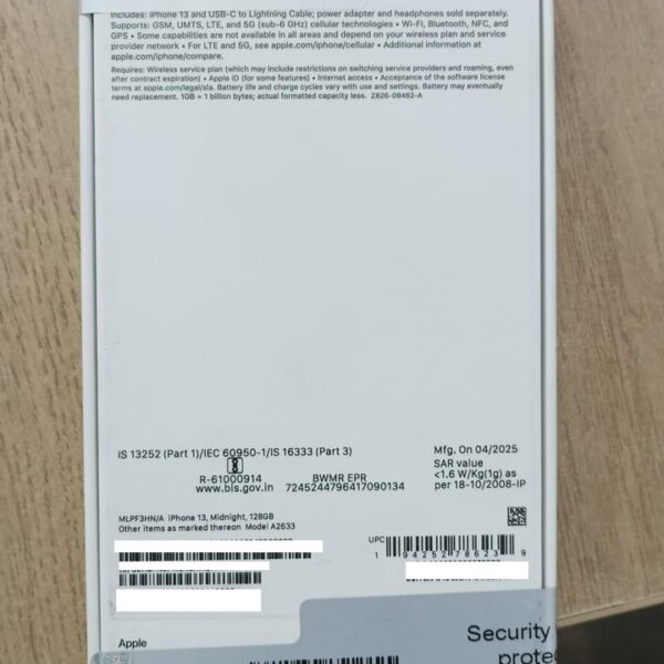 Second image of Apple iPhone 13 5G 4GB RAM 128GB - Midnatt Svart (Midnight Black) MLPF3